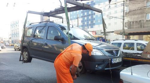 Luni începe ridicarea mașinilor parcate neregulamentar în București