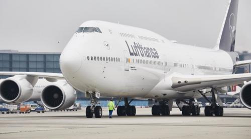 Compania aeriană Lufthansa își suspendă toate zborurile către China din cauza coronavirusului
