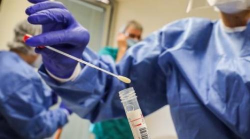 În Bihor a început testarea comunitară pentru coronavirus! La propunerea laboratorului Spitalului Judeţean, se foloseşte metoda testării în grup