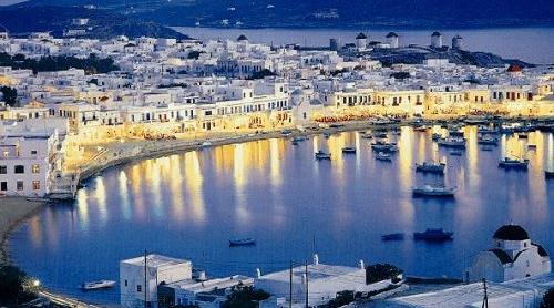 Grecia îşi selectează turiştii străini. Nu va primi decât din anumite ţări
