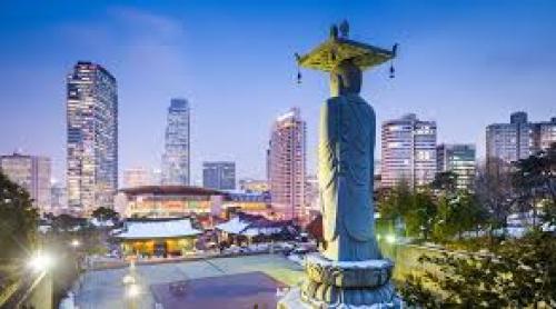Rețeta de succes din Coreea de Sud: Munciți inteligent, călătoriți singuri și mâncați repede