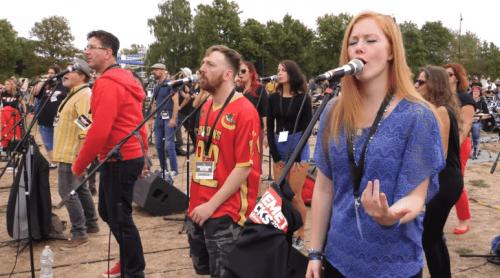 Flashmob internaţional de muzică rock, la Cluj-Napoca