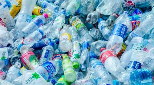 ȘAPTE miliarde de euro pe an: UE impune statelor membre o nouă taxă pe plastic