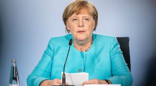 Germania va înăspri restricţiile. Merkel, în favoarea unei amenzi minime de 50 de euro pentru nepurtarea măştii
