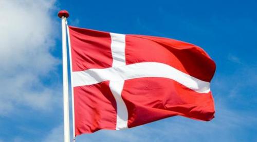 Criză în Guvernul de la Copenhaga. Ministrul pentru Alimentație a demisionat din cauza nurcilor