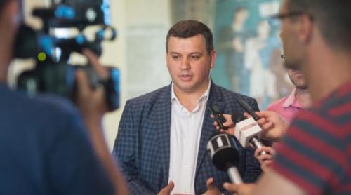 Eugen Tomac și-a dat demisia din fruntea PMP, după ce partidul nu a trecut pragul electoral