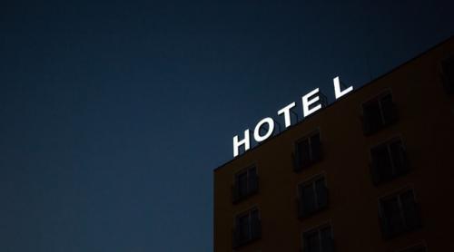 Industria hotelieră europeană estimează că va ajunge din nou la nivelurile de performanță din 2019 începând din 2023
