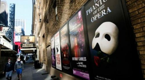 New York: Se reiau spectacolele de pe Broadway, cu sălile pline