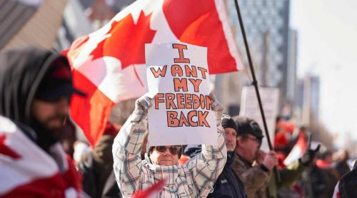 Protestele canadienilor împotriva măsurilor Covid iau amploare: "Este o insurecție națională" spune șeful poliției