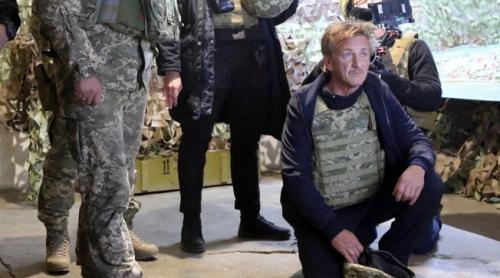 Aflat în Ucraina, Sean Penn  spune SUA „și-au pierdut sufletul” dacă vor permite ca Ucraina să lupte singură