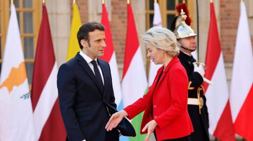 Emmanuel Macron s-a declarat „îngrijorat și pesimist”: Democrația noastră este amenințată