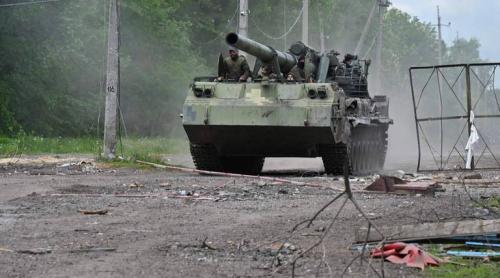 Războiul intră într-o „fază prelungită”, potrivit ministrului apărării din Ucraina