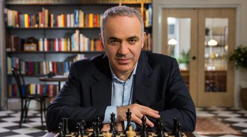Garry Kasparov: „O victorie finală pentru Ucraina ar putea fi o lovitură mortală pentru Putin”