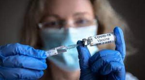 OMC ridică temporar brevetele pentru vaccinurile COVID-19