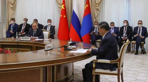China este gata să susțină Rusia în apărarea „intereselor ei fundamentale”, i-a spus Xi Jinping lui Vladimir Putin