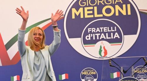 „Victorie meritată”, „guvern patriotic”, "populism"... Clasa politică reacționează la rezultatele alegerilor din Italia