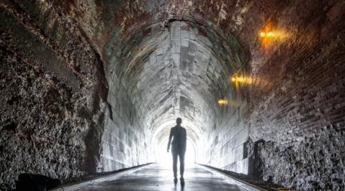 Misteriosul tunel secret de sub Cascada Niagara, deschis publicului la mai bine de un secol de la construcție
