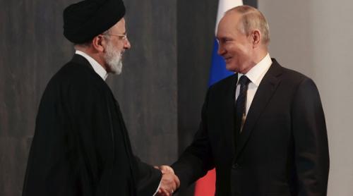 Putin discută cu Raisi despre o „intensificare” a cooperării Rusia-Iran