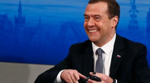Medvedev: „Există un plan de a da regiunile vestice ale Ucrainei foștilor stăpâni”