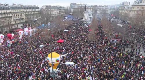 Franța: 1,12 milioane de oameni au manifestat contra reformei pensiilor
