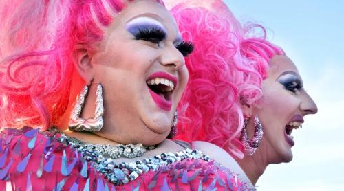 Casa Albă condamnă interzicerea spectacolelor drag queen în Tennessee: „Ridicol” și „periculos”