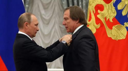 Bancheri occidentali acuzați că l-au ajutat pe prietenul lui Putin să ascundă sume imense de bani