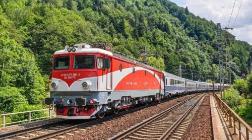 CFR Călători va suplimenta, în perioada sărbătorilor, trenurile spre cele mai solicitate destinații
