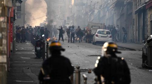 "Suntem în război": sindicatele de poliție din Franța fac apel la „luptă” împotriva „hoardelor dăunătoare” și „sălbatice”