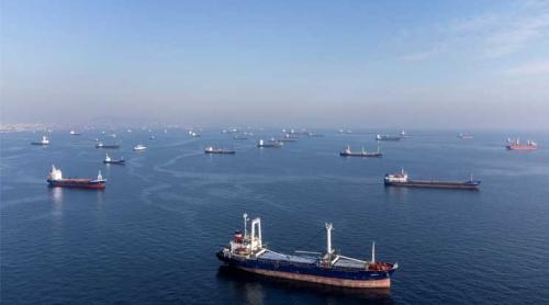 Aproape 30 de nave sunt oprite în portul dunărean Izmail după bombardamentul Rusiei în porturile Dunării