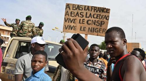 Niger: Operațiunea militară ECOWAS va începe „cât mai curând posibil”, Franța și SUA sprijină organizația vest-africană