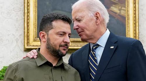 Joe Biden promite că „se va asigura că lumea este alături” de Ucraina