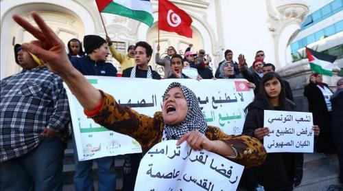 Tunisia: Orice cetățean care comunică sau cooperează, direct sau indirect cu un israelian riscă pedeapsa cu închisoare pe viață