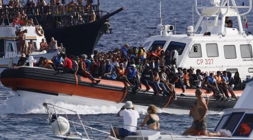 Situația din Lampedusa este din nou scăpată de sub control: în ultimele ore au sosit 1.400 de migranți