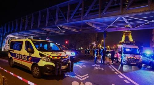 Un mort și doi răniți într-un atac terorist islamist la Paris