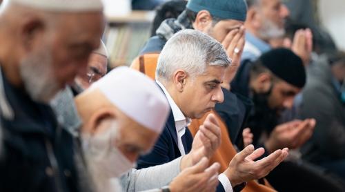 Londra: Un deputat conservator a fost exclus din grupul său pentru că l-a acuzat pe primar că este controlat de islamiști