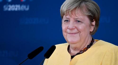 Fostul ambasador al SUA o acuză pe Angela Merkel pentru războaiele din Ucraina și Gaza