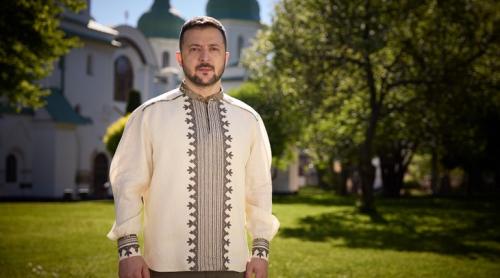Zelensky: "Dumnezeu poartă steagul ucrainean pe umărul lui"