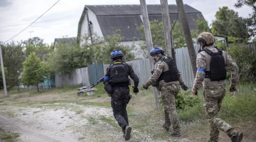 Armata franceză își întărește prezența în România și avertizează Moscova