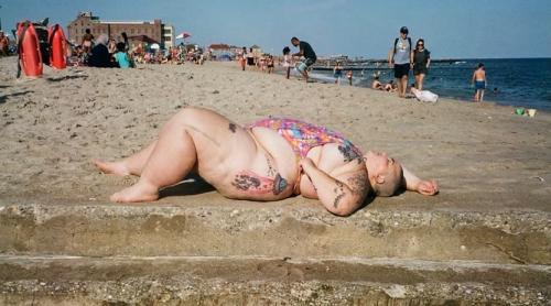New York organizează „Ziua grașilor la plaja”: "Un spațiu pentru ca oamenii să fie ei înșiși"