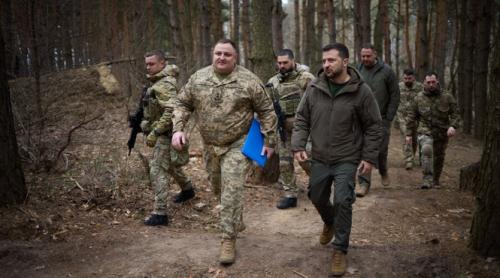 Ucraina vrea să-și recruteze cetățenii care locuiesc în străinătate: "vom forma o unitate specială de voluntari care va fi echipată cu arme occidentale mai bune”