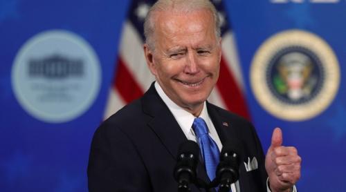 Liderii democrații l-au amenințat pe Biden că îl vor retrage cu forța dacă nu renunță si l-au "ajutat" să rateze dezbaterea cu Trump