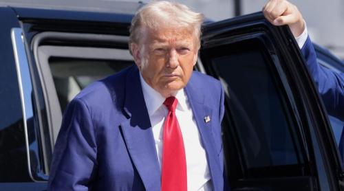 Schimb de focuri lângă Donald Trump: Serviciul Secret a deschis focul asupra unui bărbat înarmat cu un AK-47 aflat pe terenul de golf West Palm Beach