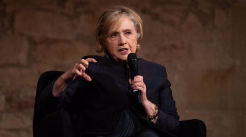 Hillary Clinton cere mai multă cenzură pe rețelele de socializare : „Altffel pierdem controlul total”