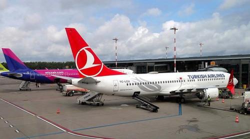 Un pilot al companiei Turkish Airlines a murit în timpul unui zbor Seattle - Istanbul