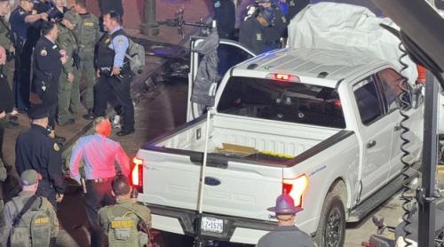 SUA: 10 morți, 30 răniți după ce o mașină a intrat în mod intenționat în mulțime în New Orleans