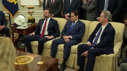 New York Times: Trump va discuta suspendarea ajutorului acordat Ucrainei