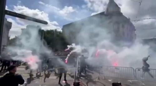 Revolte la Bruxelles: primarul dă vina pe „extremiștii” din galeriile de suporteri de fotbal