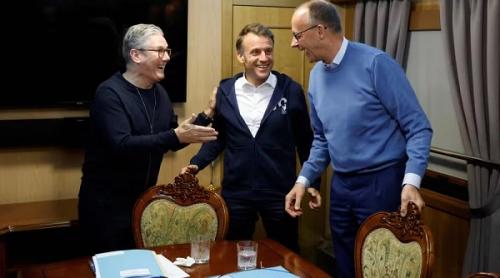 Emmanuel Macron face apel la „discuții directe” între Kiev și Moscova