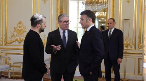 Macron, Merz, Starmer și Tusk cer Moscovei un armistițiu de 30 de zile, în timpul vizitei la Kiev
