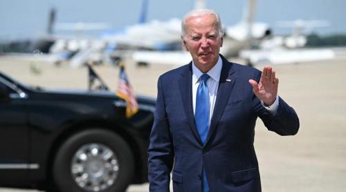 New York Times: Declinul lui Biden și lașitatea democraților